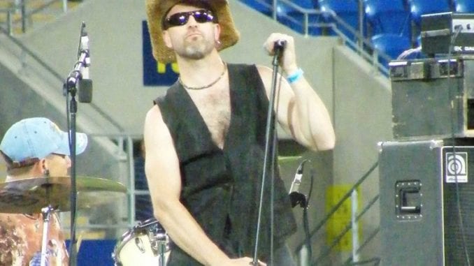 u2