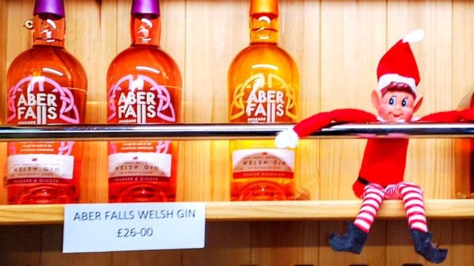 elfontheshelf2