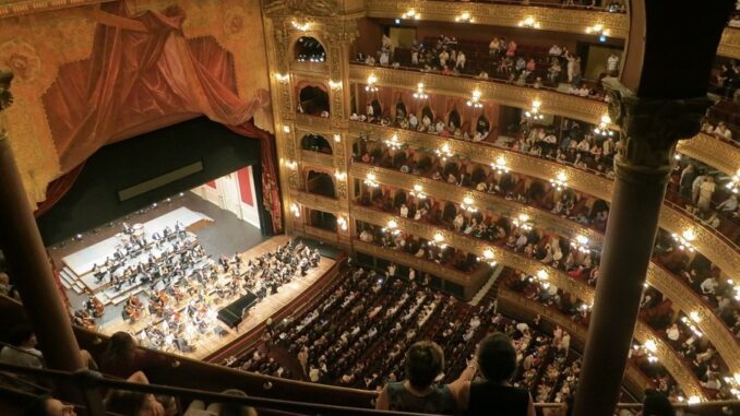 opera 2