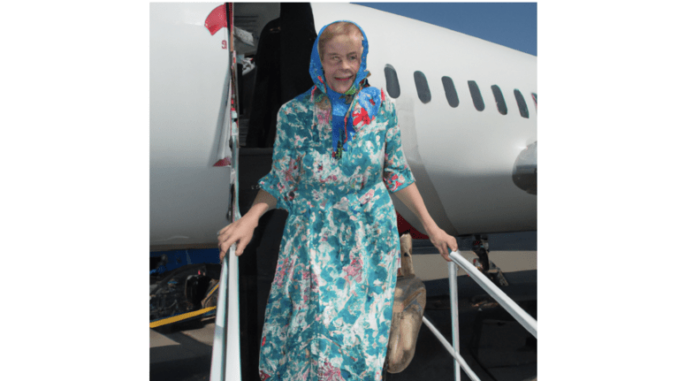 mennowomanflying-e1685052427968-678x381