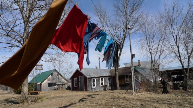 clothesline-678x381